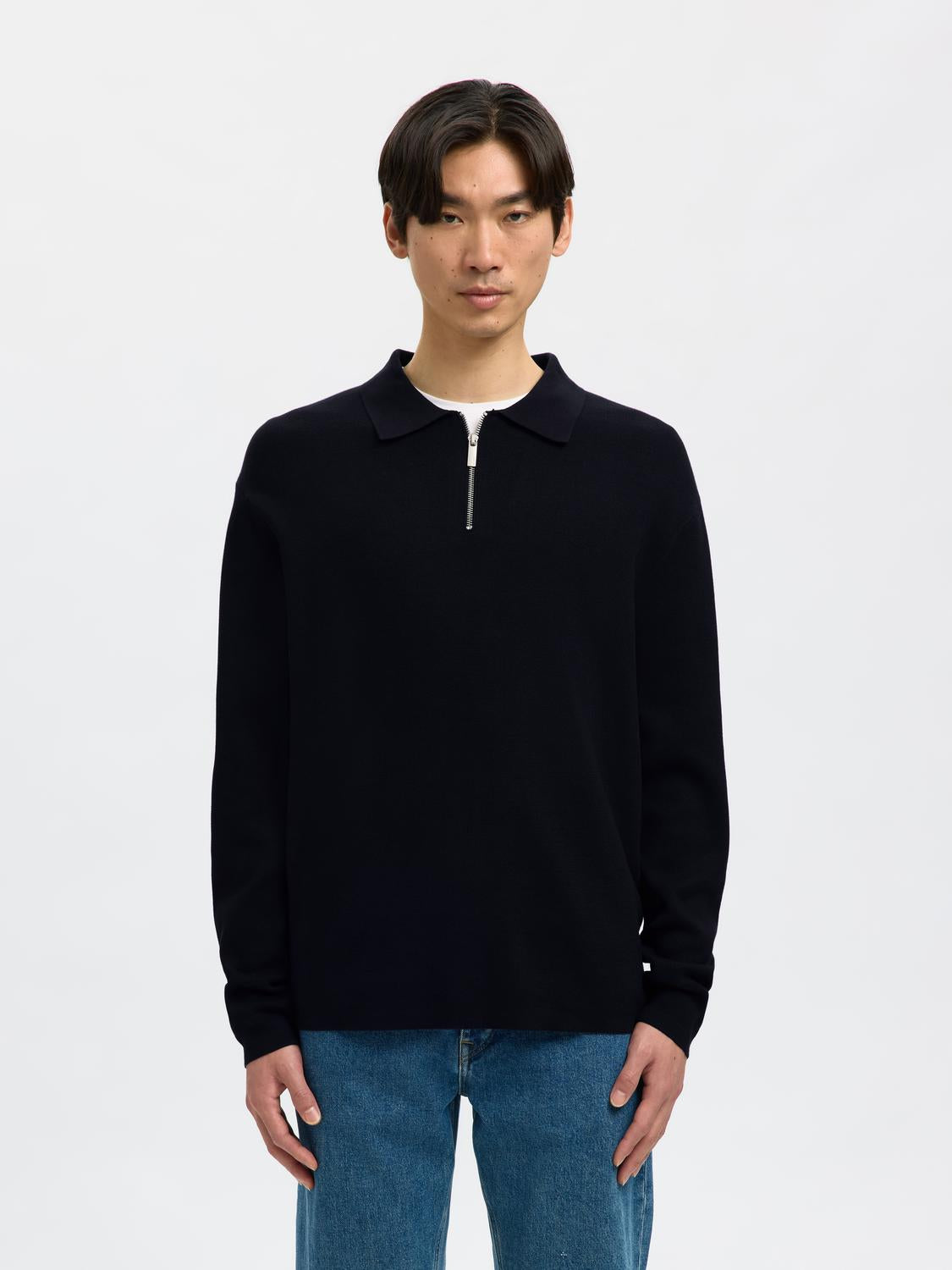model_shot-front